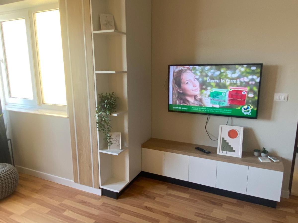 Ferienwohnung Iulius Loft Iasi Exterior foto